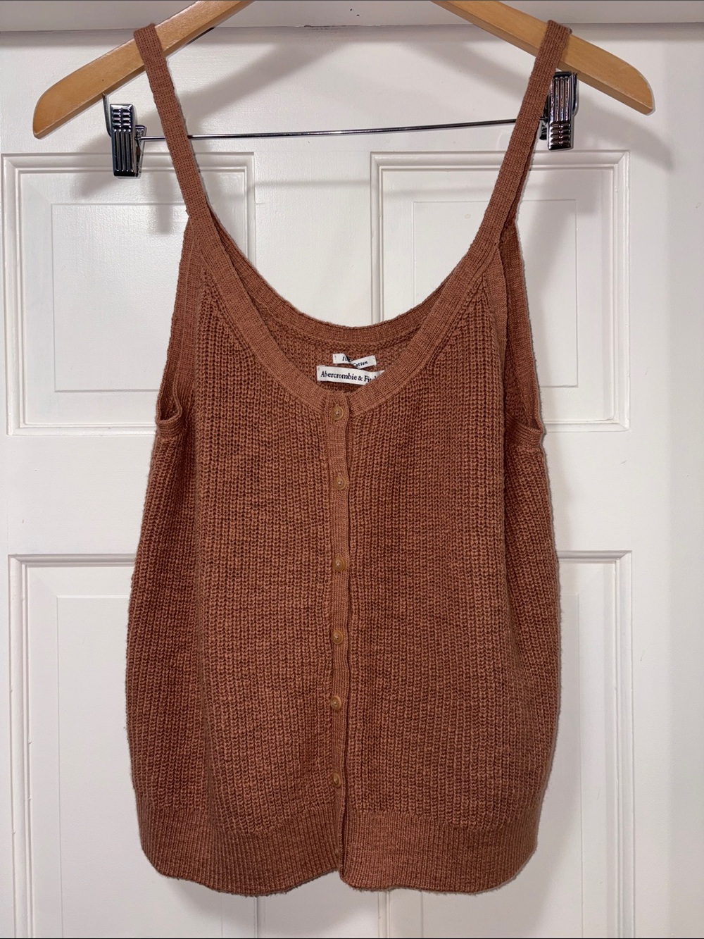 Abercrombie & Fitch Knit Button-Front Camisole